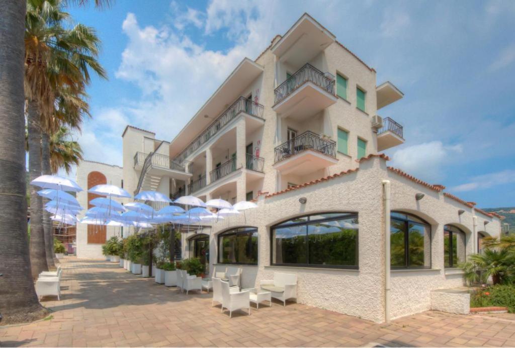 Liguria Apartments Pietra Ligure Exteriér fotografie